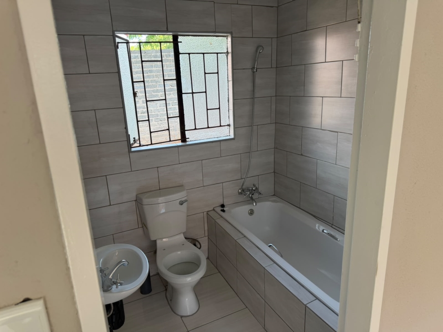 3 Bedroom Property for Sale in Tlhabane West North West